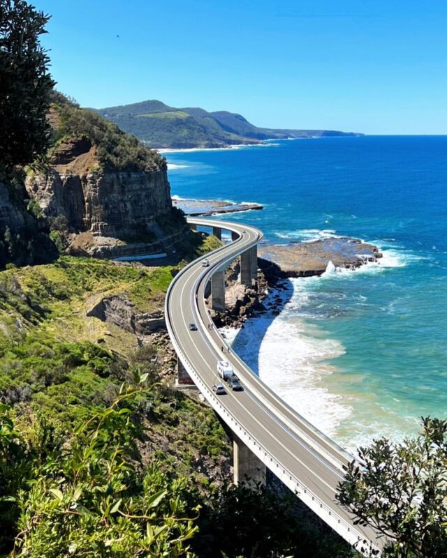 No drone needed 😎 You don’t have to head far from Sydney to find epic scenery like this. The famous Sea Cliff Bridge is on the Coal Coast and can be enjoyed on either a Royal National Park or Southern Highlands tour.....#ilovesydney #yoursydneyguide #seeaustralia #australiabound #vip #wanderlust #jetset #igtravel #vacation #traveling #familytravel #sydneyprivatetours #roadlesstravelled #luxuryispersonal #bespoketravel #newsouthwales #australia #sydney #seacliffbridge #travelgram @visitnsw @australia